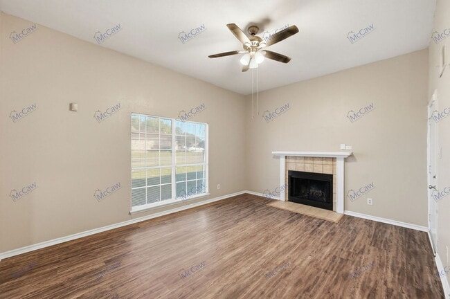 Photo - 431 Weaver St