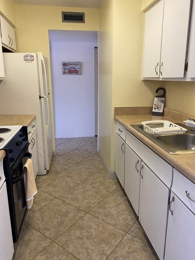 Photo - 8401 N Atlantic Ave Unit 6