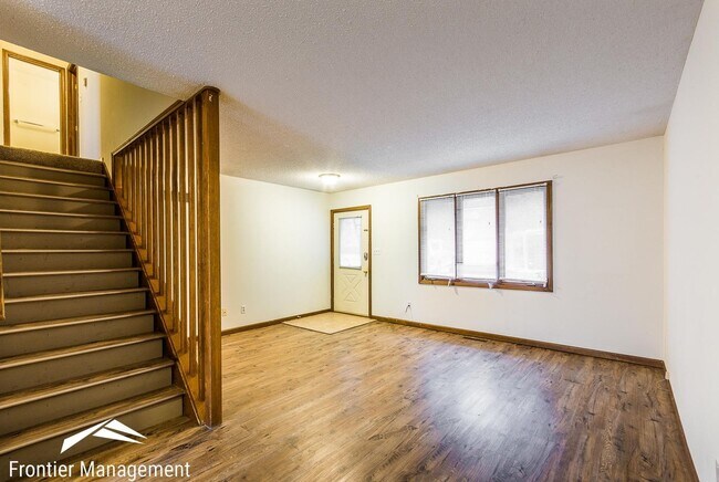 Photo - Incredible 2 Bedroom Duplex for Rent!