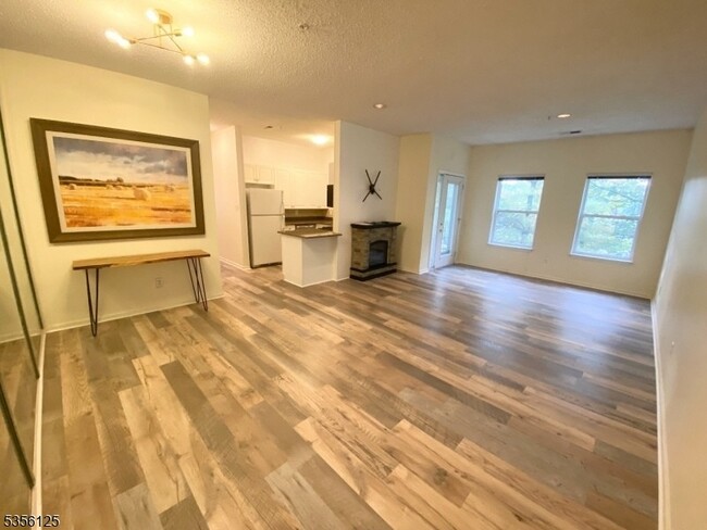 Photo - 1210 Brittany Dr Apartment
