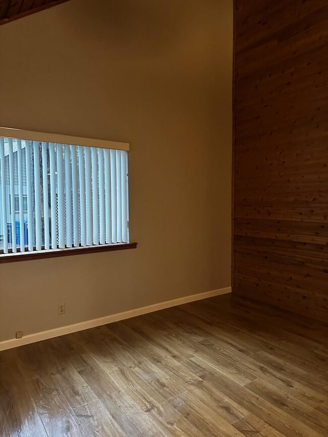 Photo - 15102 Jack Pine Way House