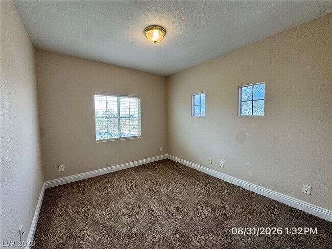 Building Photo - 1088 Moonlit Oasis Ln