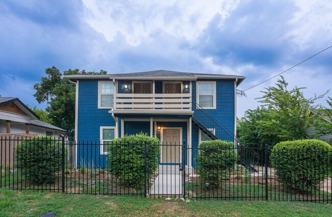 Building Photo - 3703 Market St Rental