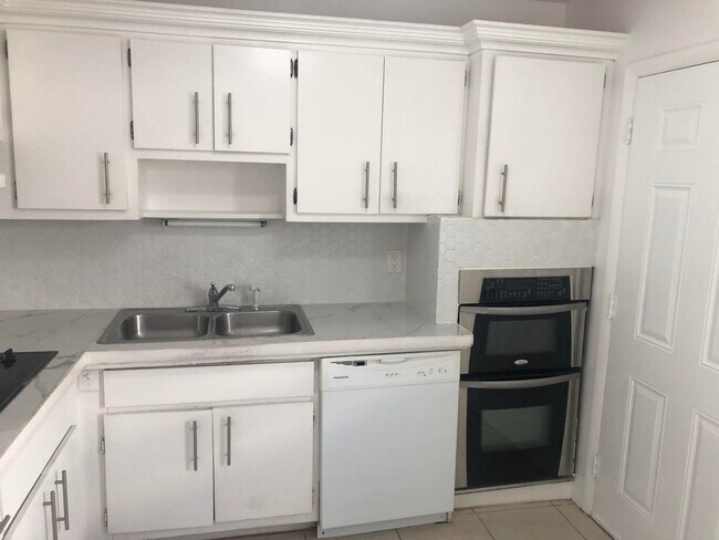 Photo - 4500 N Flagler Dr Unit A6