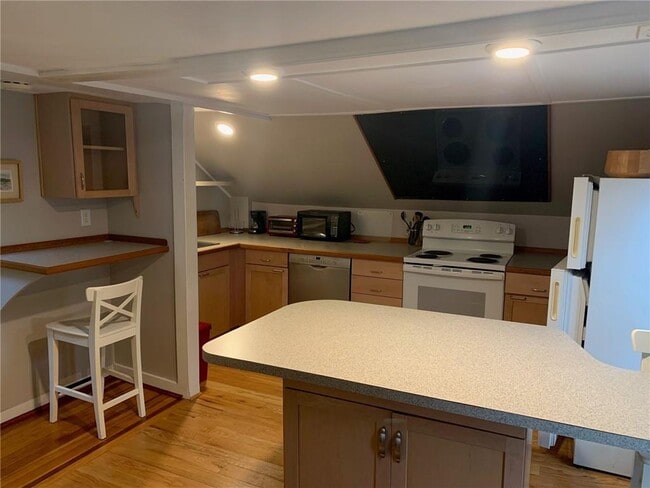 Photo - 107 Prospect Hill St Unidad 2