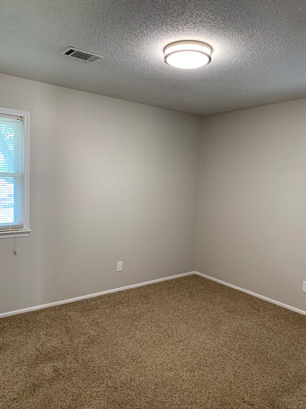 Photo - 210 N 4th St Unidad 1