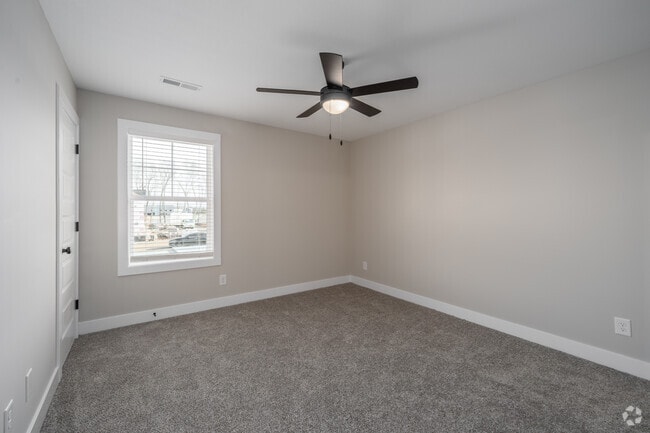 3BR, 3BA - 1,200SF - Second Bedroom