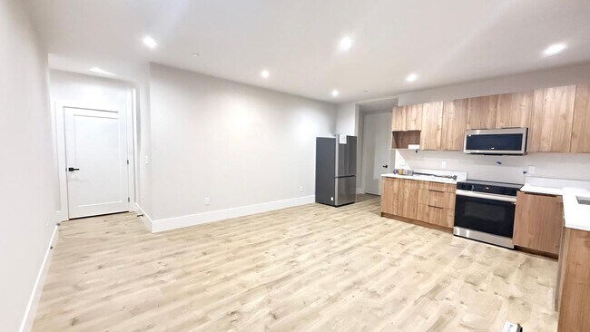 Photo - 24236 SE 26th Pl Unit ADU