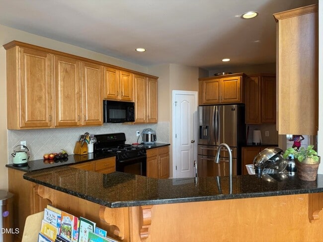 Photo - 401 Waverly Hills Dr