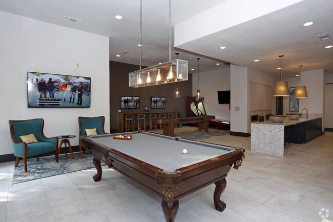 Salón social - Bridge at Asher Apartamentos