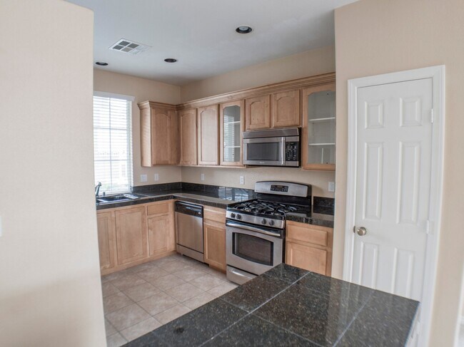 Photo - 3 BEDROOM, 3 BATHROOM, 2 CAR GARAGE, COMMU...