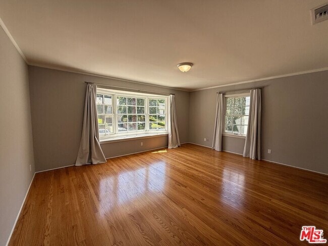 Building Photo - 2515 Canyon Dr Rental