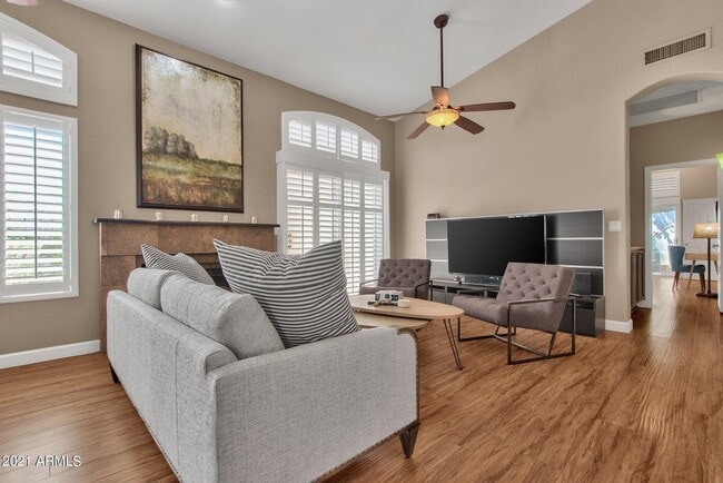 Building Photo - 1138 E Amberwood Dr Rental