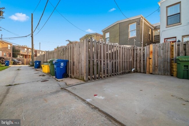 Photo - 1232 N Gay St