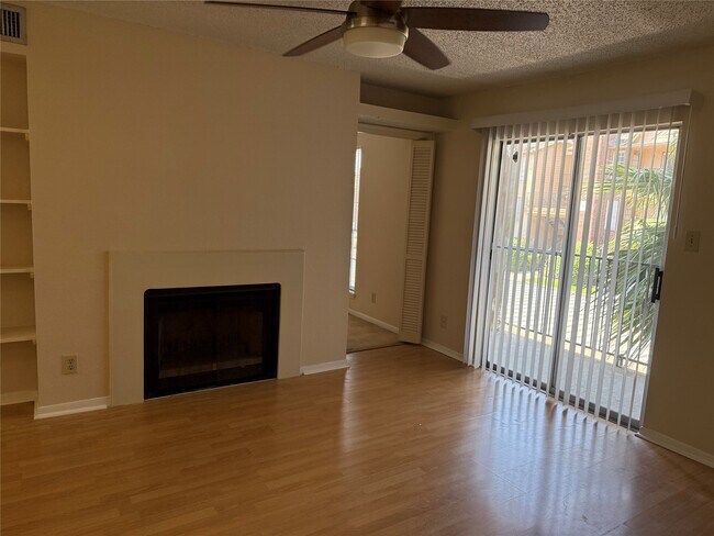 Photo - 2121 Hepburn St Unit True