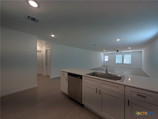 Photo - 2207 Allison Crk