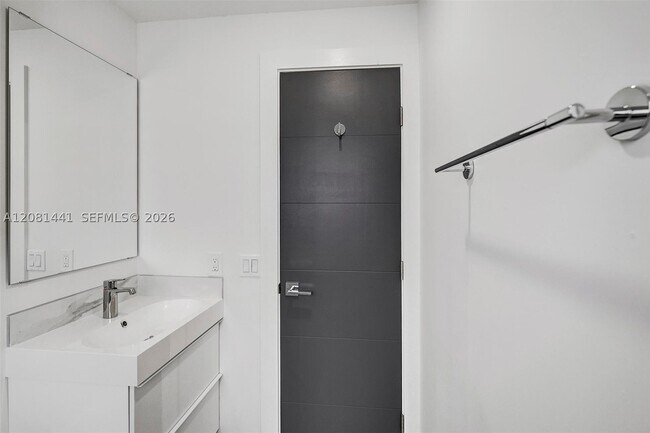 3362 SW 7th St Unit 3362