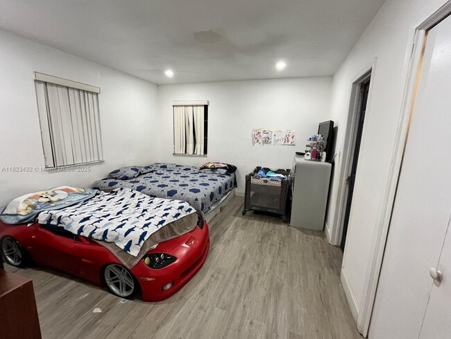 Photo - 220 N 66th Ave