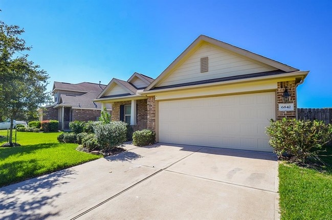 Photo - 6842 Lantern Hill Ln