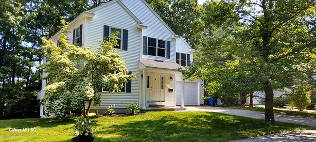 Front - 36 Yale St House