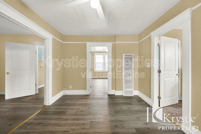 Building Photo - 609 Indiana St Rental