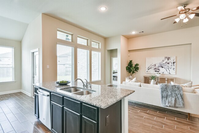 Photo - 12617 White Cove Dr
