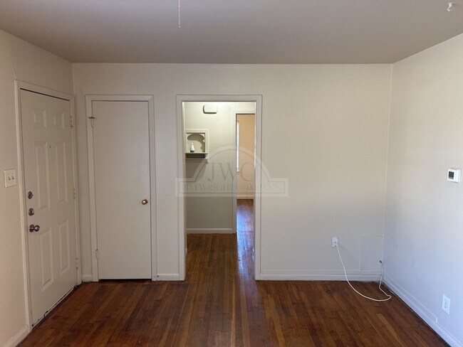 Photo - 1504 Redondo Dr