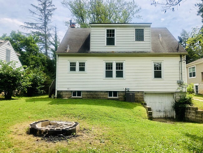 Photo - 510 S Mitchell St House
