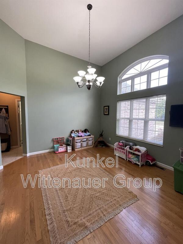 Photo - 167 Wyndrose Dr