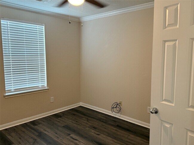 Photo - 8147 Barnes Ridge Ln
