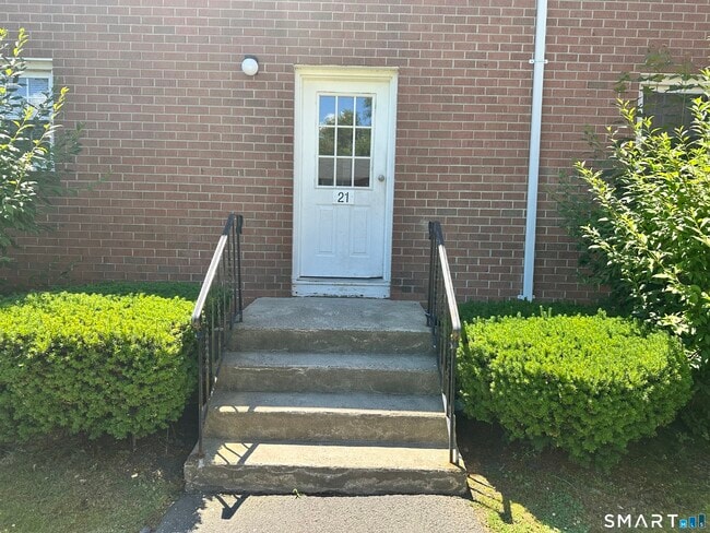 Photo - 8 Brickyard Rd Unit 21A