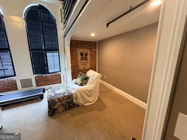 Photo - 102 N Hill St Unit 304
