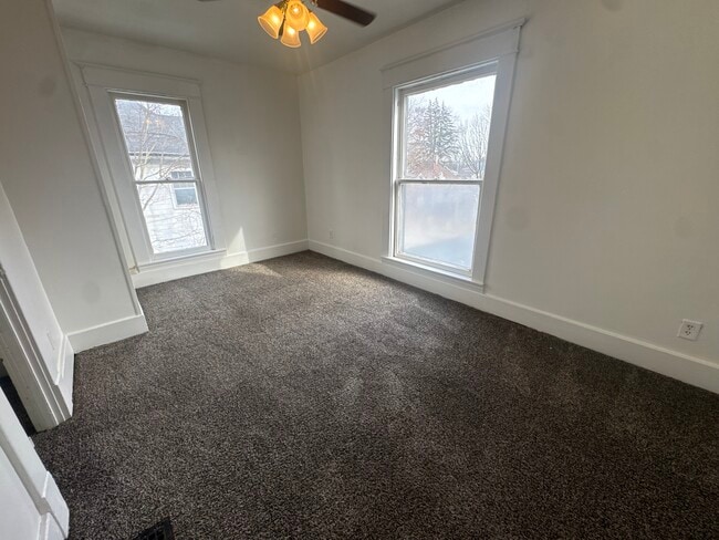 Photo - 635 S Union St Unit B