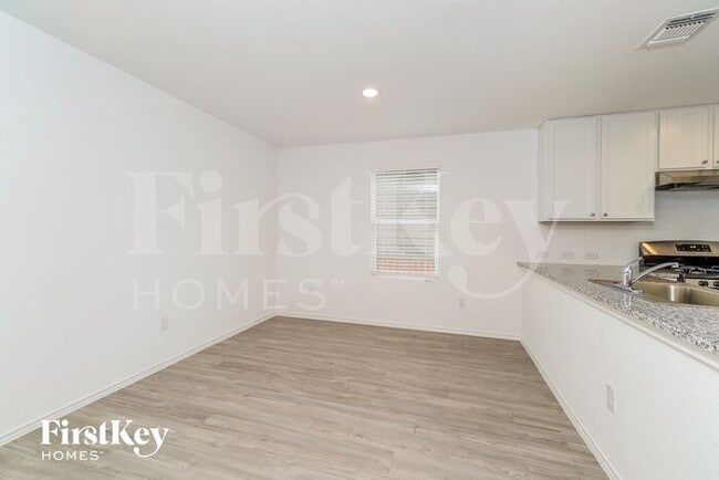 Photo - 6459 Cibolo Springs