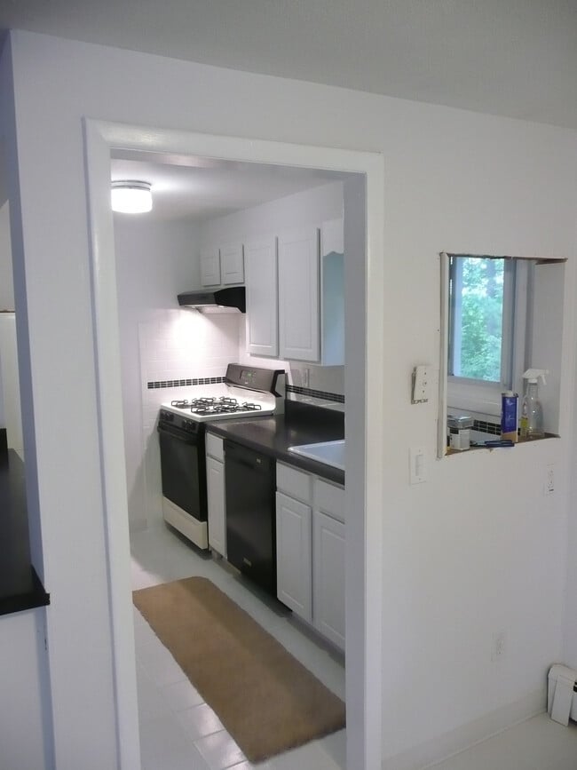 Photo - 505 Dinah Rd Unit 2