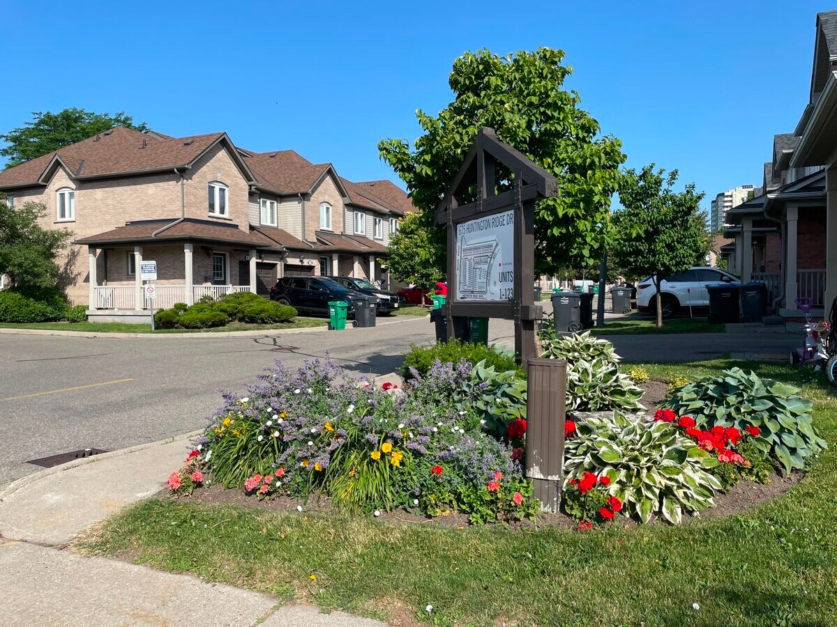 Huntington Ridge - Huntington Ridge