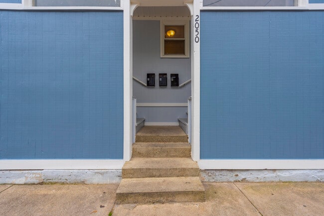 Photo - 2050 Robin St Unidad 4