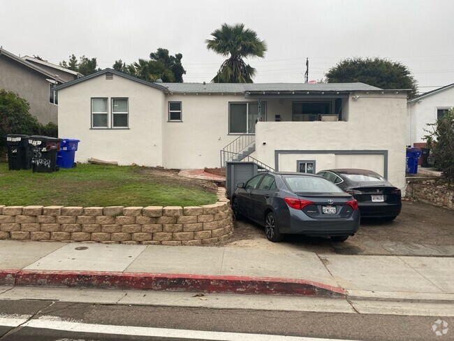 Building Photo - Big Yard! Quick Walk to SDSU Campus! Rental