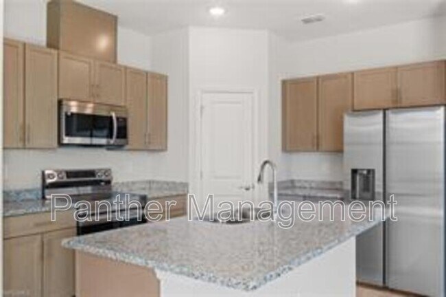 Photo - 2122 NW 11th St House