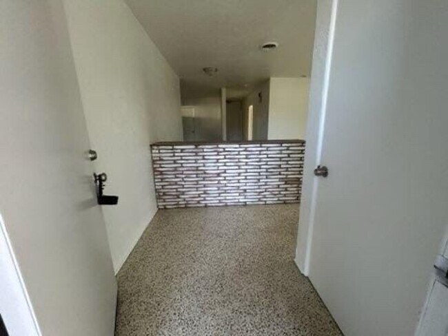 Photo - 3 Bed 2 Bathroom Home