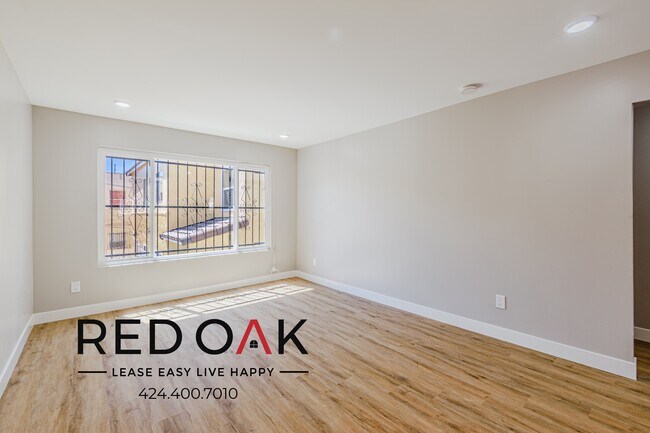 Photo - 921 W 82nd St Unit 26