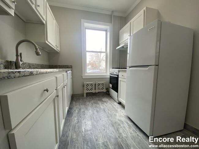 Photo - 33 Highgate St Unit 3