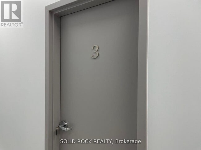 Photo - 48 King St E