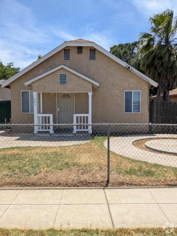 Building Photo - 383 W Spruce Ave Rental
