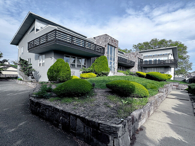 Photo - 204 Passaic Ave Townhome