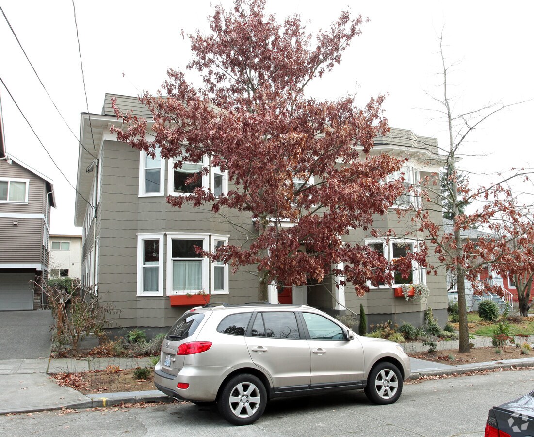 Photo - Dayton Apartments