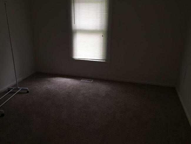 Photo - 805 Keller Ave