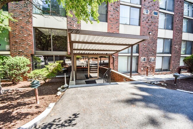 Photo - 993 Massachusetts Ave Unit 212