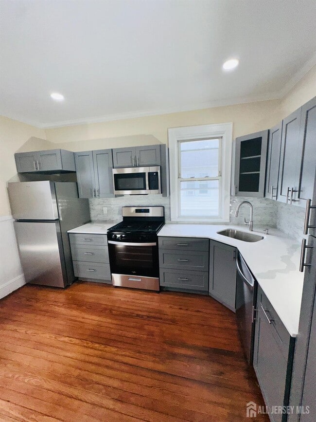 Building Photo - 6 Field Rd Unit 2