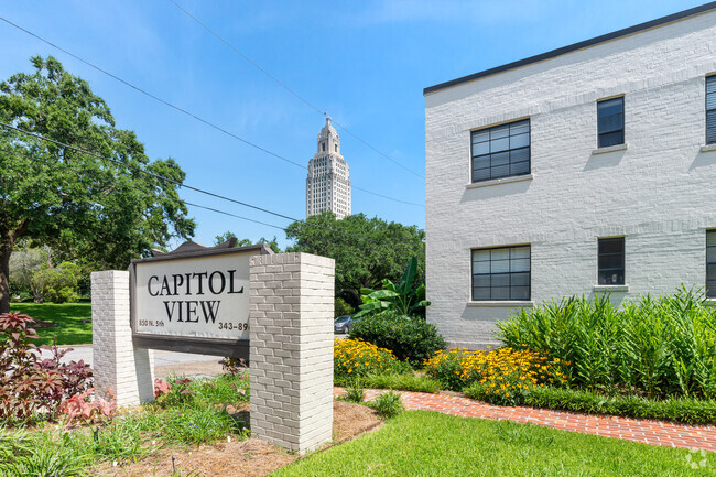 Building Photo - Downtown Living With A Capitol View! Rental